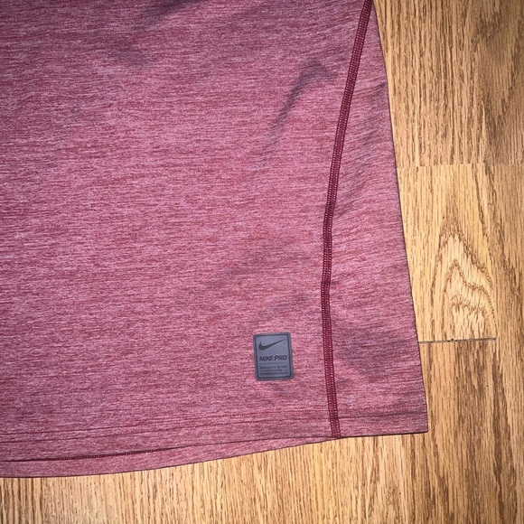 Nike Pro Shirt - Picture 2 of 4